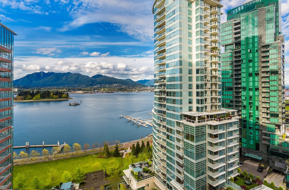 Image of Pinnacle Hotel Harbourfront