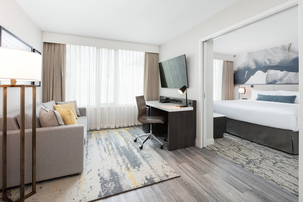Image of Delta Hotels Vancouver Downtown Suites