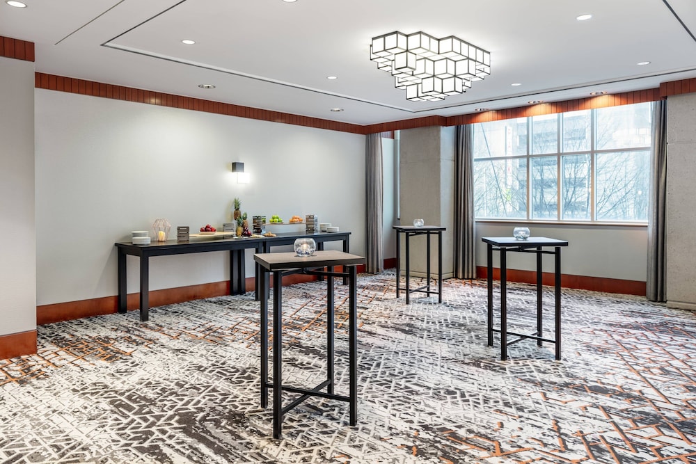 Image of Delta Hotels Vancouver Downtown Suites