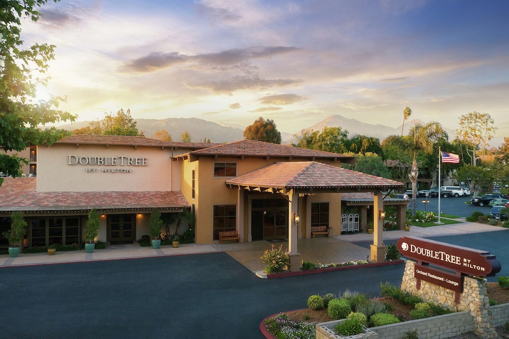 Image of DoubleTree by Hilton Claremont