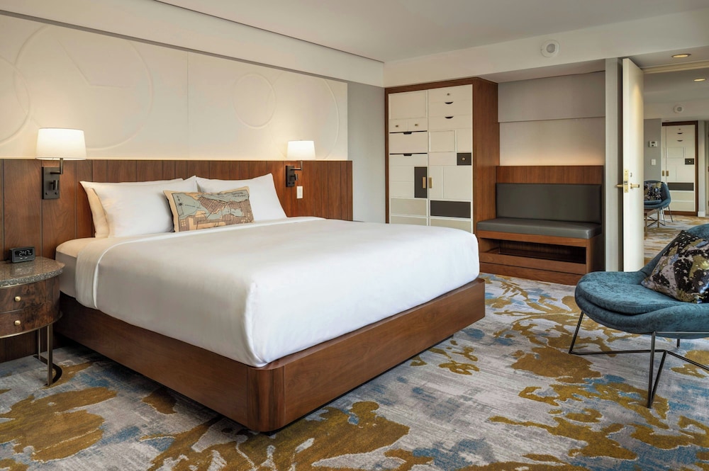 Image of Metropolitan Hotel Vancouver