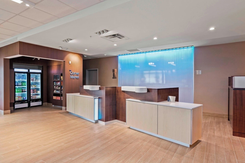 Image of Fairfield Inn & Suites by Marriott St Petersburg North