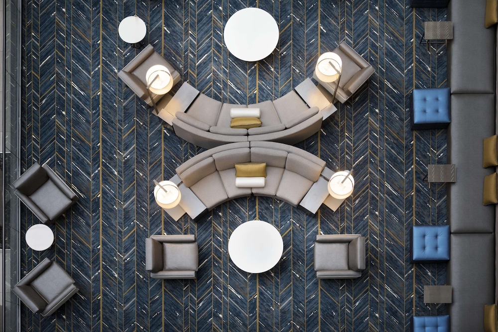 Image of Embassy Suites - Columbus
