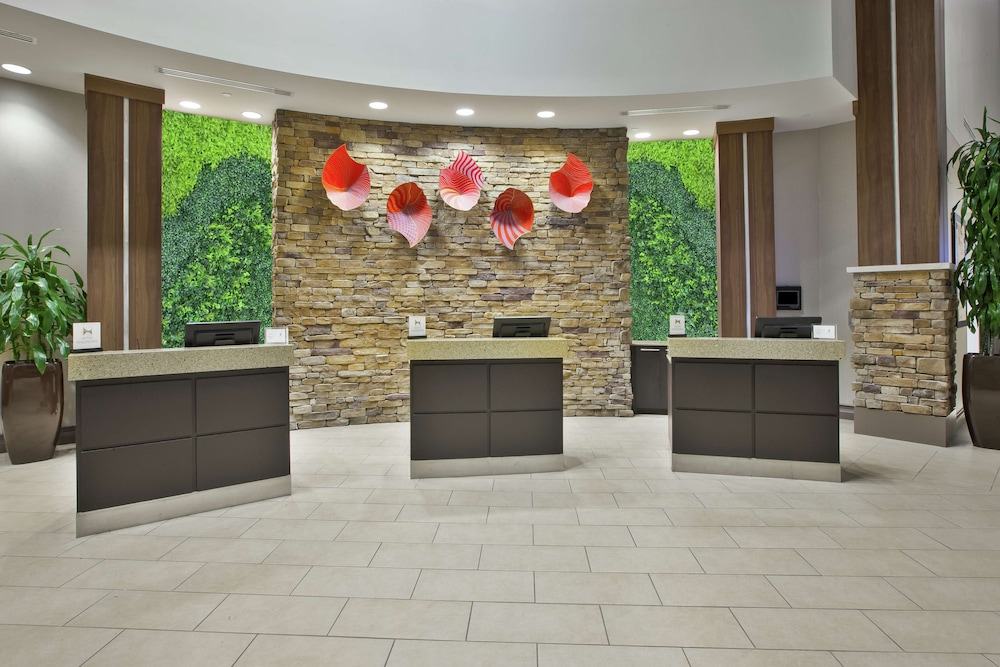 Image of Embassy Suites Columbus-Airport