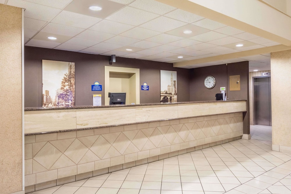 Image of Days Inn by Wyndham Columbus Airport