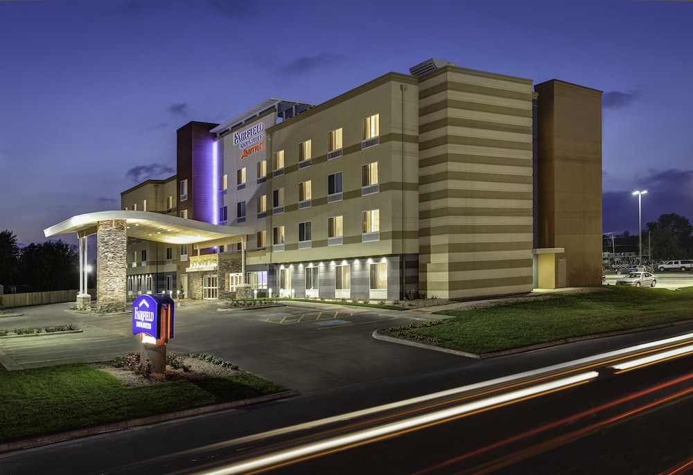 Image of Fairfield Inn & Suites by Marriott Columbus Airport
