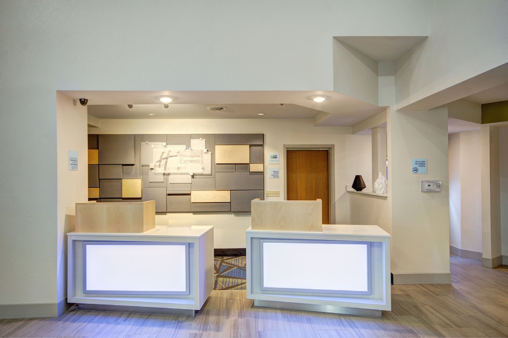 Image of Holiday Inn Express Columbus South - Obetz
