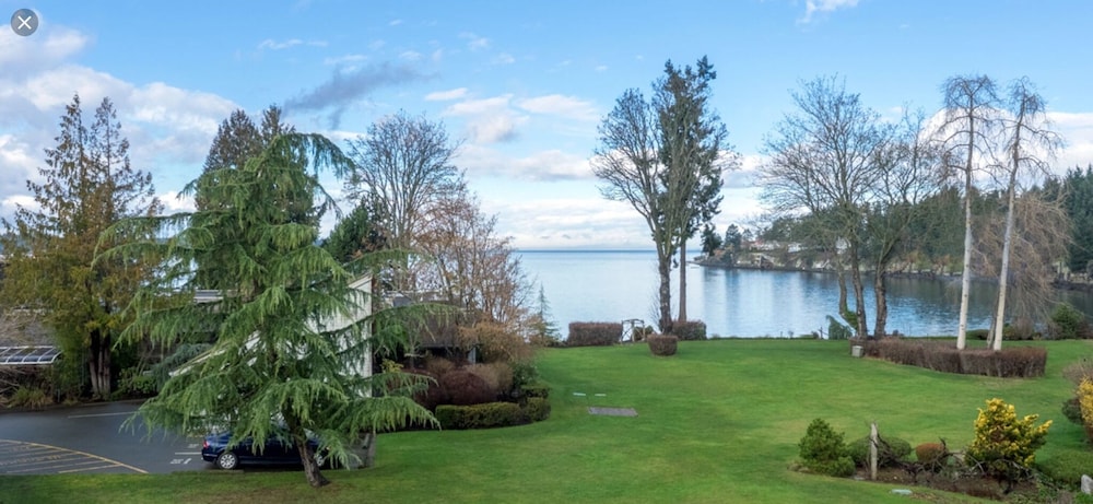 Image of Pacific Shores Resort & Spa
