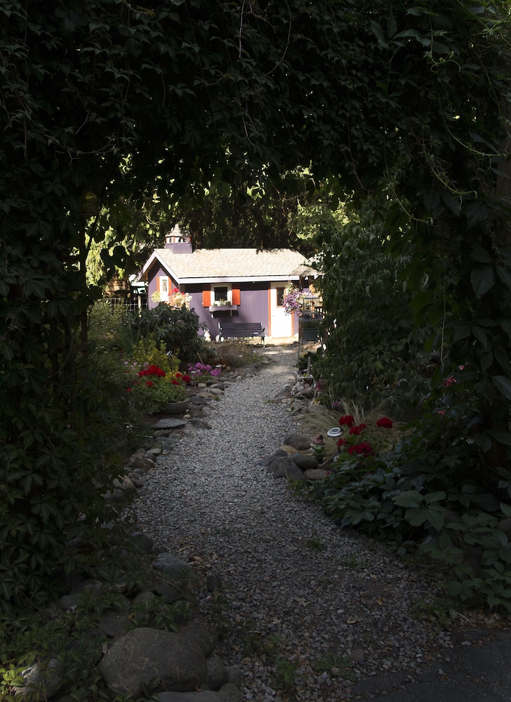 Image of Tea Cozy Bed & Breakfast