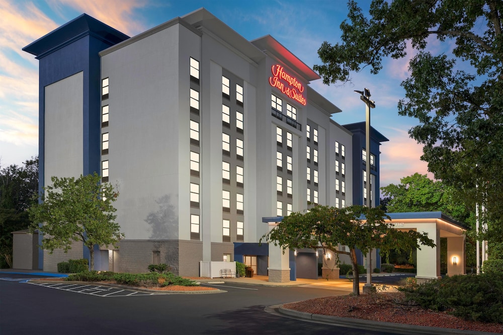 Image of Hampton Inn & Suites Charlotte-Arrowood Rd.
