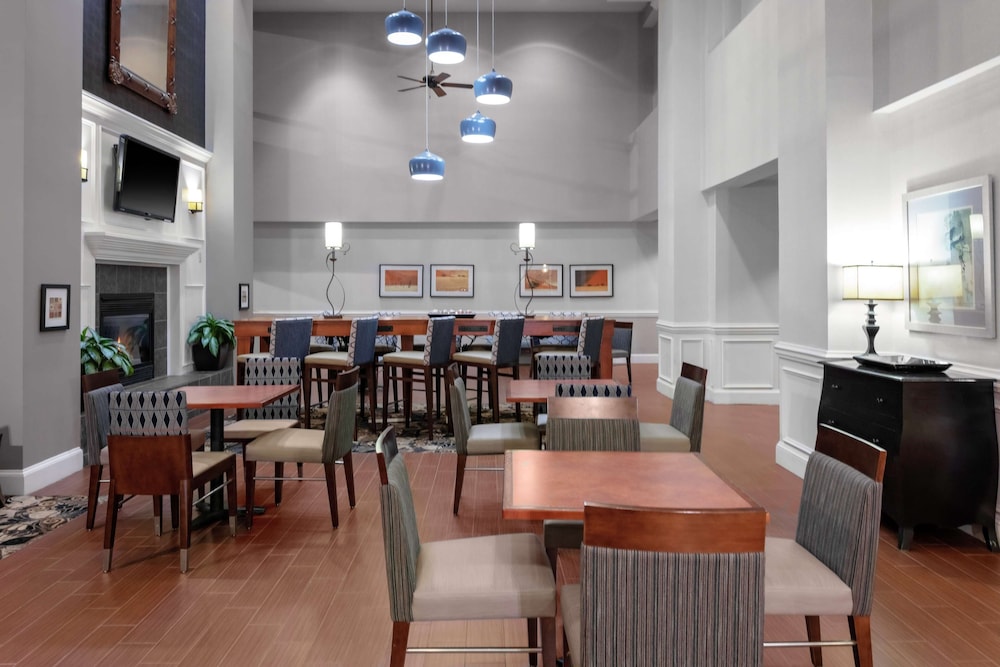Image of Hampton Inn & Suites Concord/Charlotte