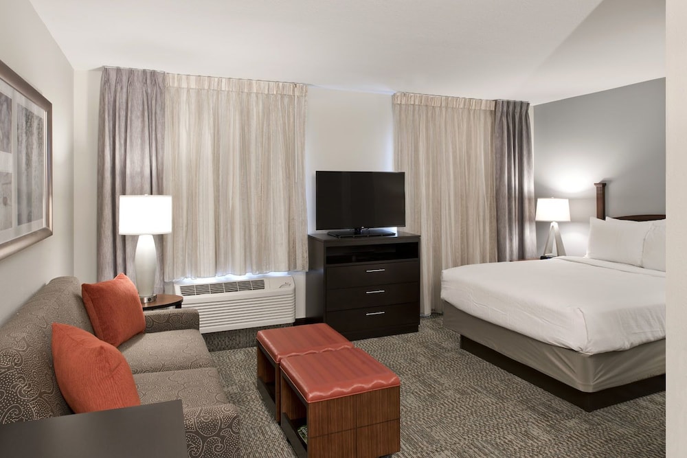 Image of Staybridge Suites Charlotte Ballantyne