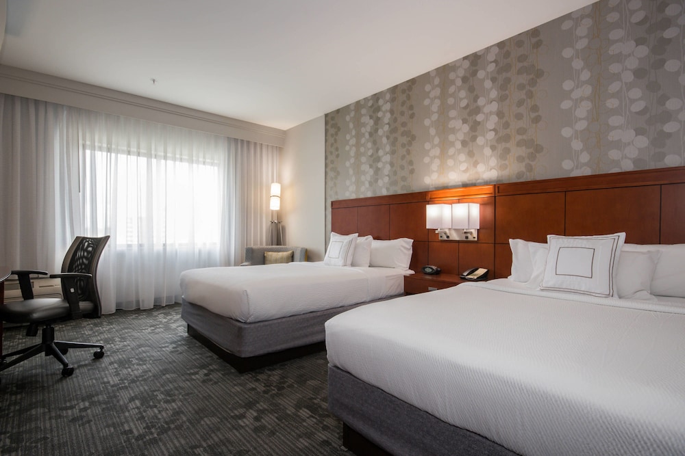 Image of Courtyard Marriott Concord