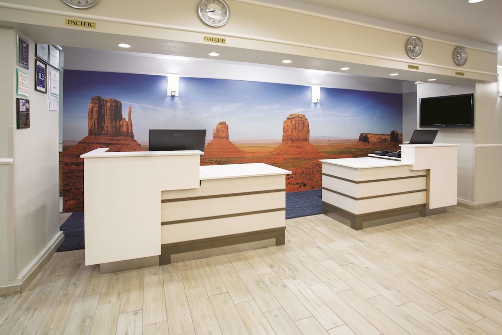 Image of La Quinta Inn & Suites by Wyndham Gallup
