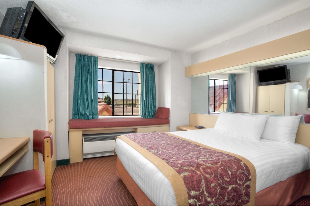 Image of Microtel Inn by Wyndham Gallup