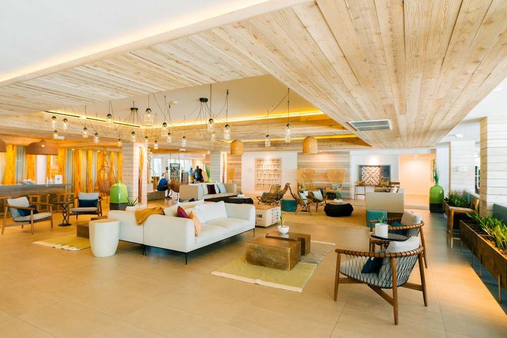 Image of Amara Cay Resort