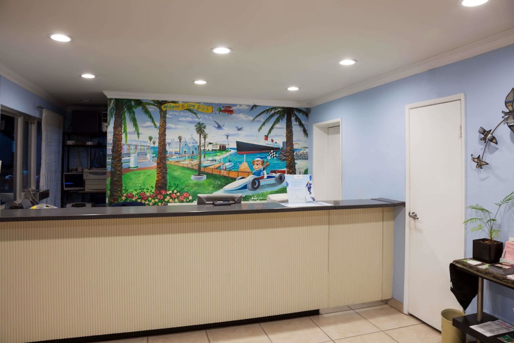Image of Travelodge by Wyndham Long Beach Convention Center