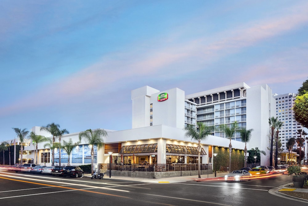 Image of Courtyard by Marriott Long Beach Downtown