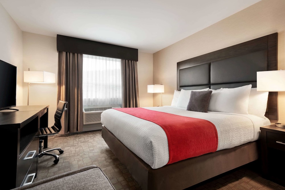 Image of Days Inn by Wyndham 100 Mile House