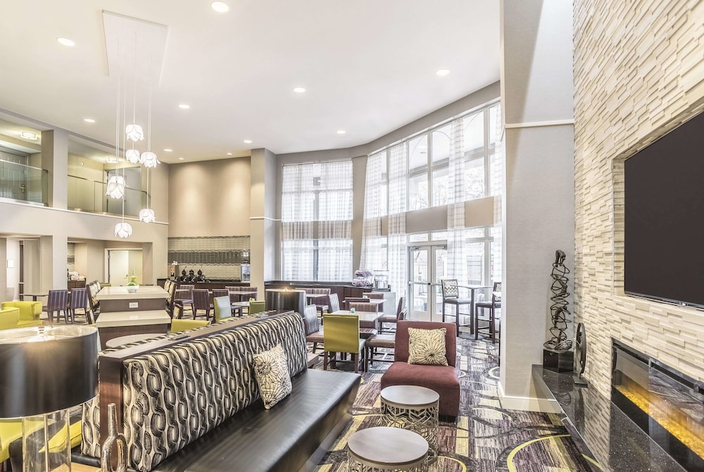Image of La Quinta Inn & Suites by Wyndham Flagstaff