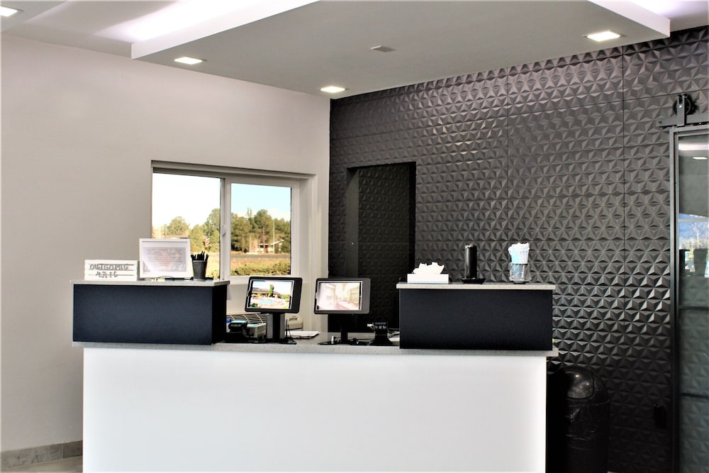 Image of Hotel Elev8 Flagstaff I-40 Exit 198 Butler Ave.