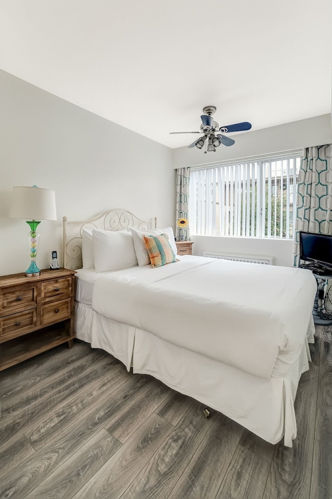 Image of Rosellen Suites At Stanley Park