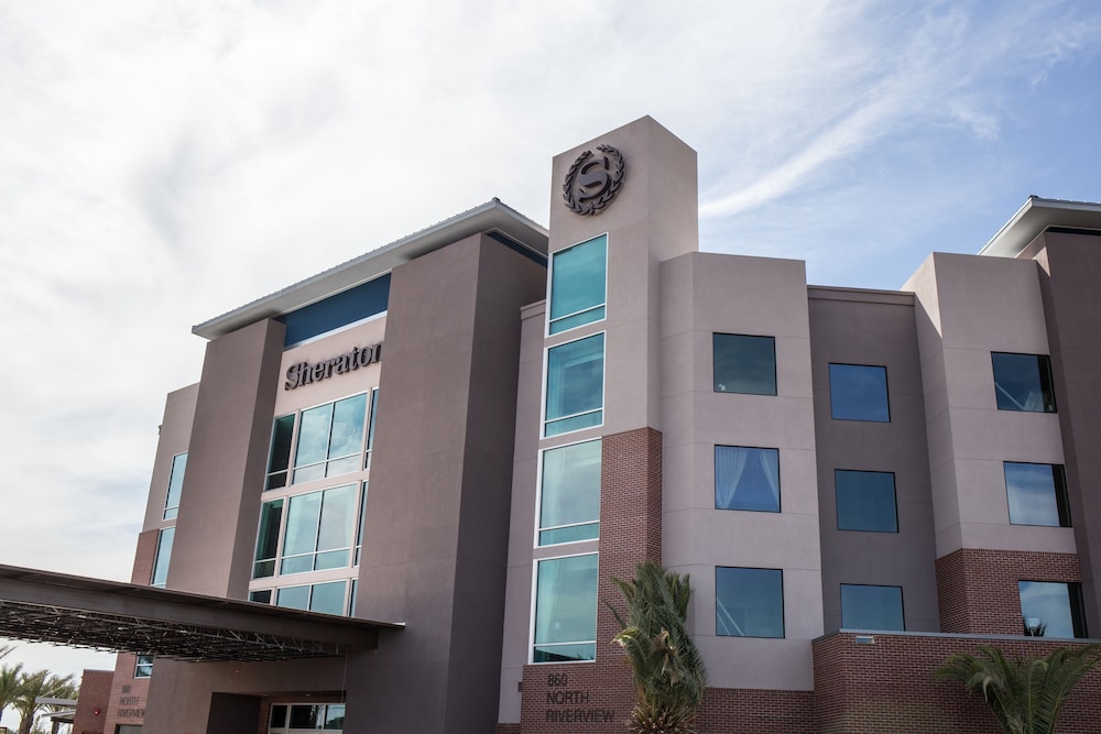 Image of Sheraton Mesa Hotel at Wrigleyville West
