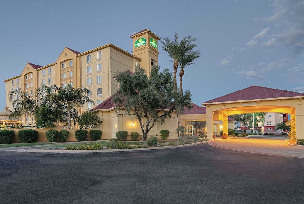 Image of La Quinta Inn & Suites by Wyndham Phoenix Mesa West