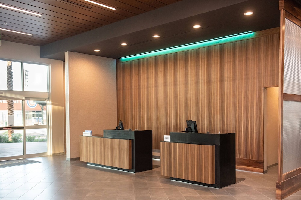 Image of Courtyard by Marriott Mesa at Wrigleyville West