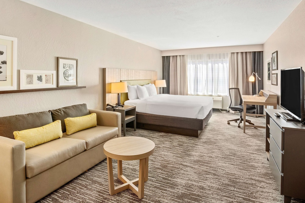 Image of Country Inn & Suites by Radisson, Flagstaff Downtown, AZ