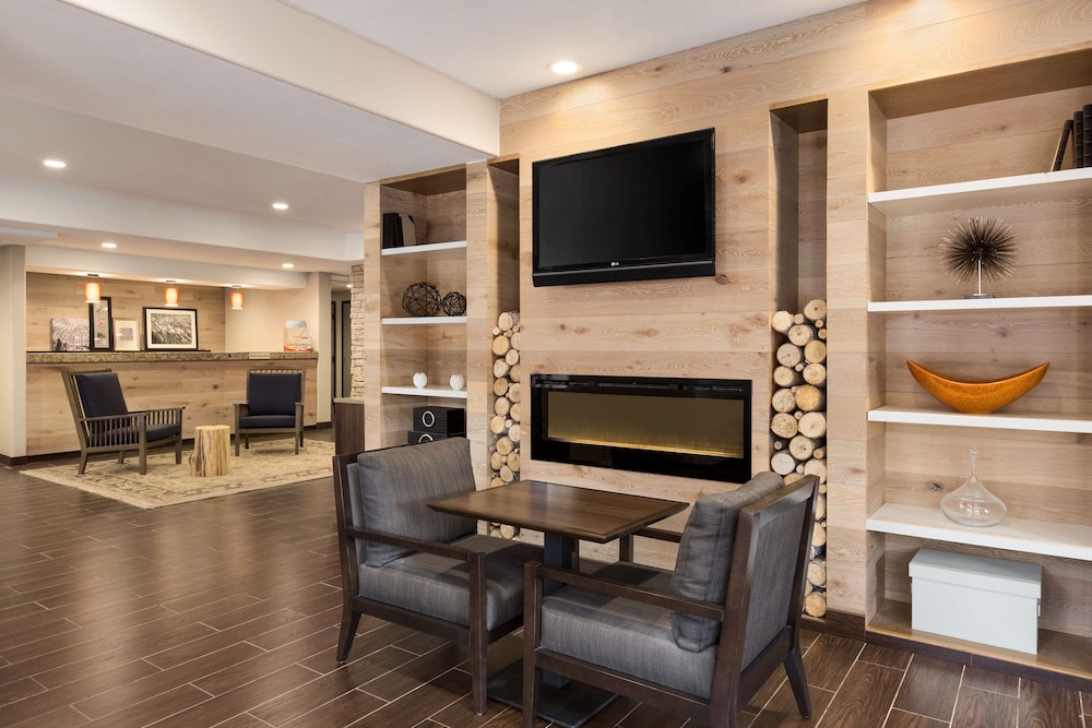 Image of Country Inn & Suites by Radisson, Flagstaff, AZ