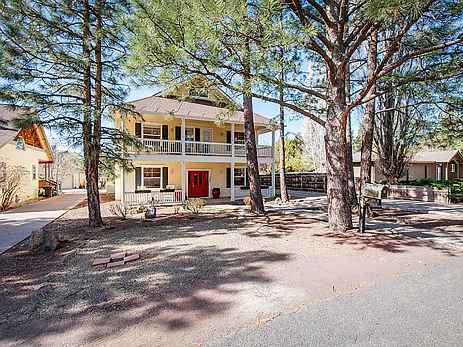 Image of 303 Bed and Breakfast