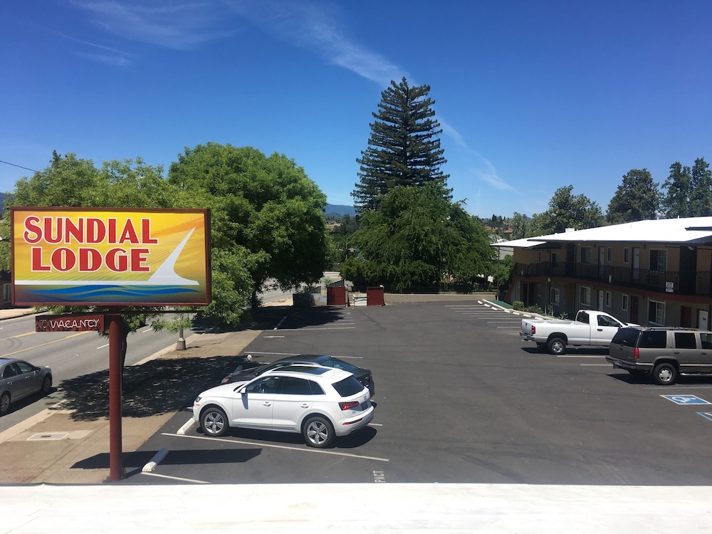 Image of Sundial Lodge