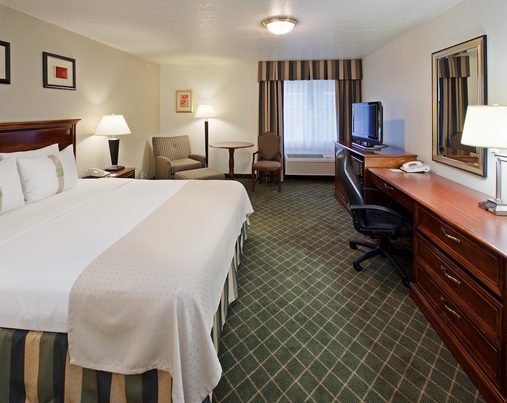 Image of Holiday Inn Redding, an IHG Hotel