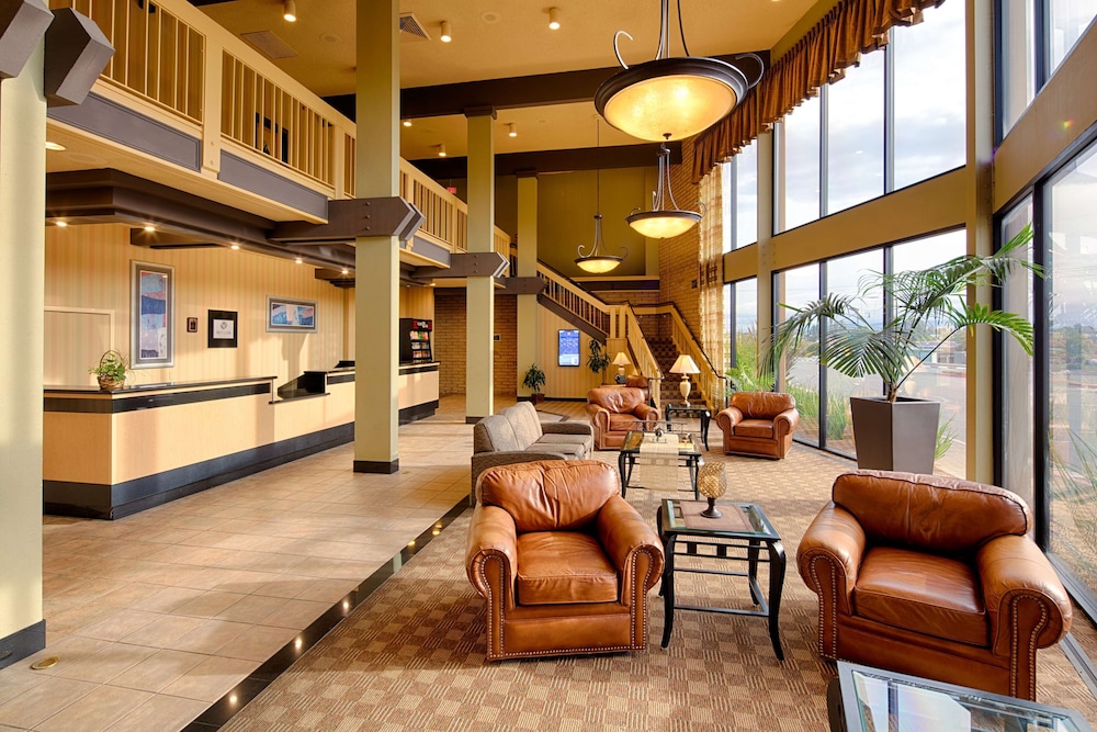 Image of Red Lion Hotel Redding