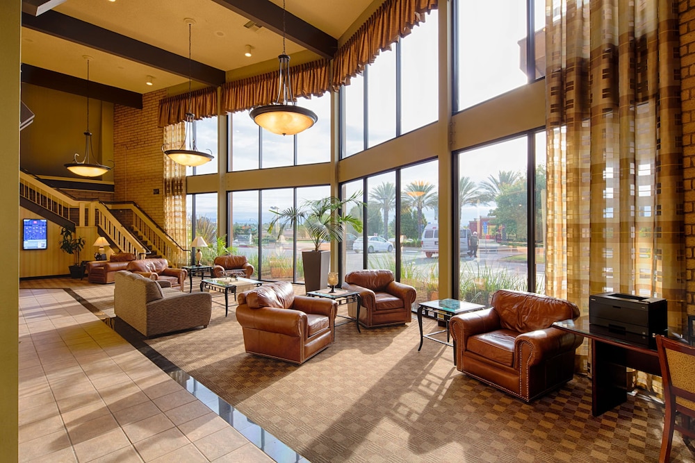 Image of Red Lion Hotel Redding