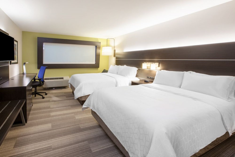 Image of Holiday Inn Express & Suites Redding, an IHG Hotel