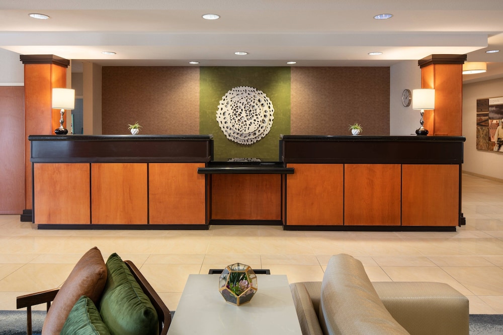 Image of Fairfield Inn & Suites