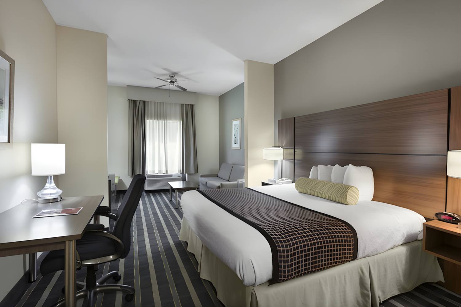 Image of Best Western Plus Hotel & Suites Airport South