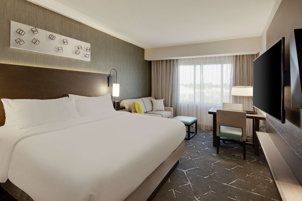 Image of Embassy Suites by Hilton Atlanta Perimeter Center