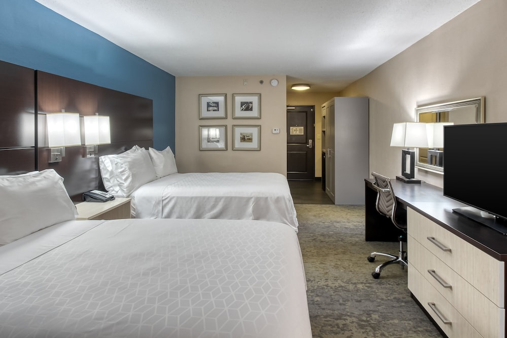 Image of Holiday Inn Hotel & Suites Atlanta Airport-North, an IHG Hotel
