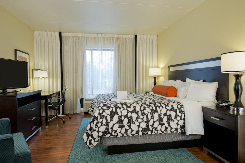 Image of Hotel Indigo Atlanta Airport - College Park, an IHG Hotel