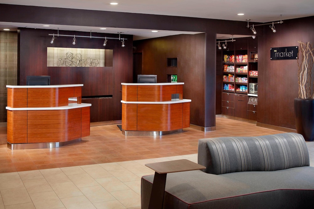 Image of Courtyard by Marriott Atlanta Airport South/Sullivan Road