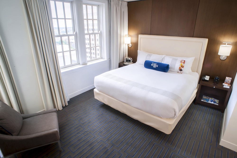 Image of Ellis Hotel, Atlanta, A Tribute Portfolio Hotel by Marriott