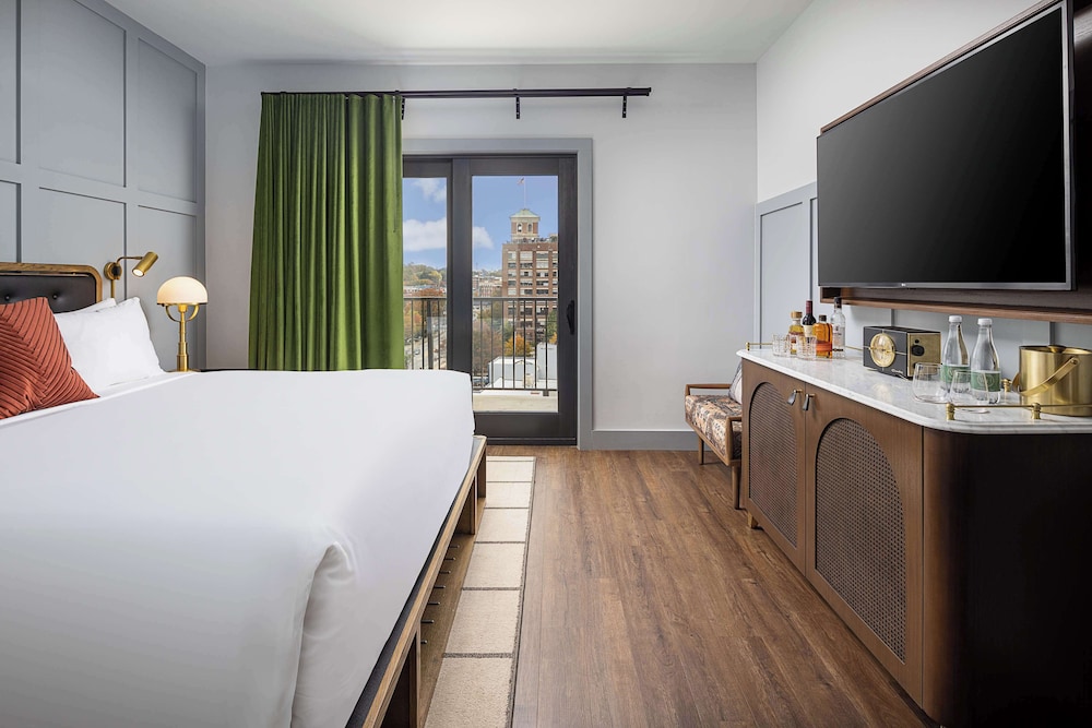 Image of Wylie Hotel