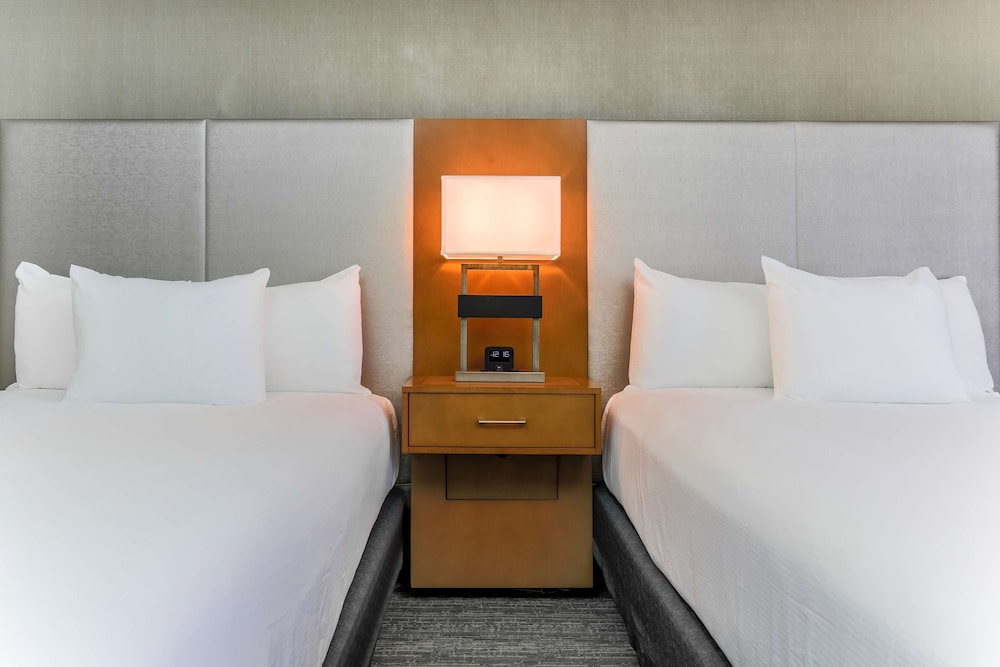 Image of DoubleTree by Hilton Atlanta Airport