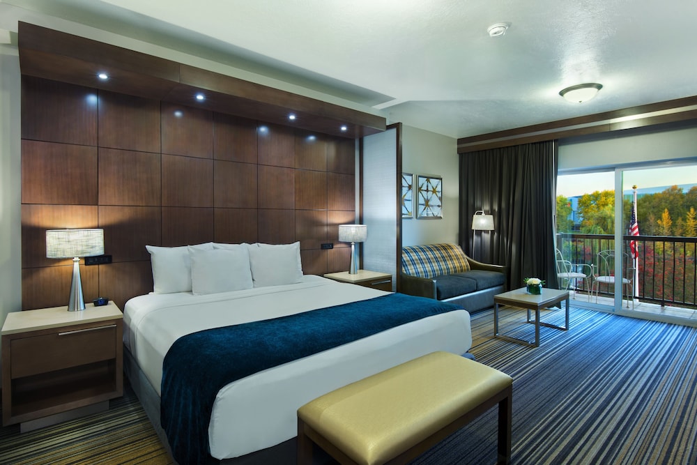 Image of Oxford Suites Downtown Spokane