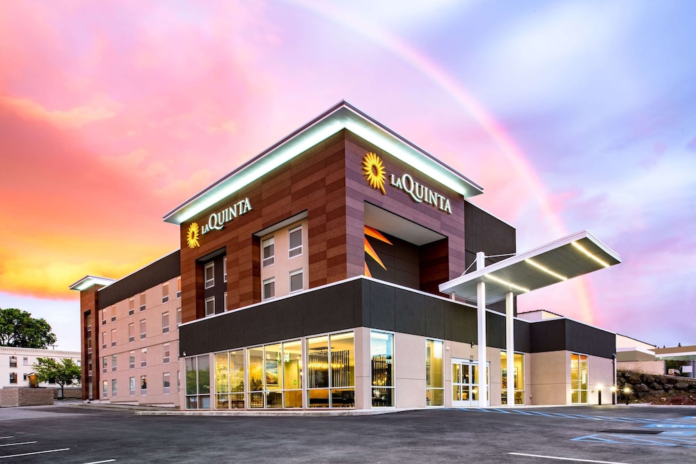 Image of La Quinta Inn & Suites by Wyndham Spokane Downtown