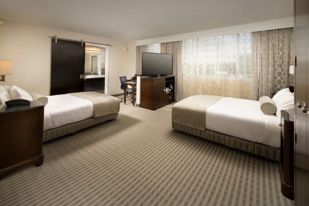 Image of Skybridge Seattle Airport Hotel