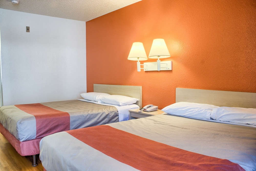 Image of Motel 6 Seattle, WA - South